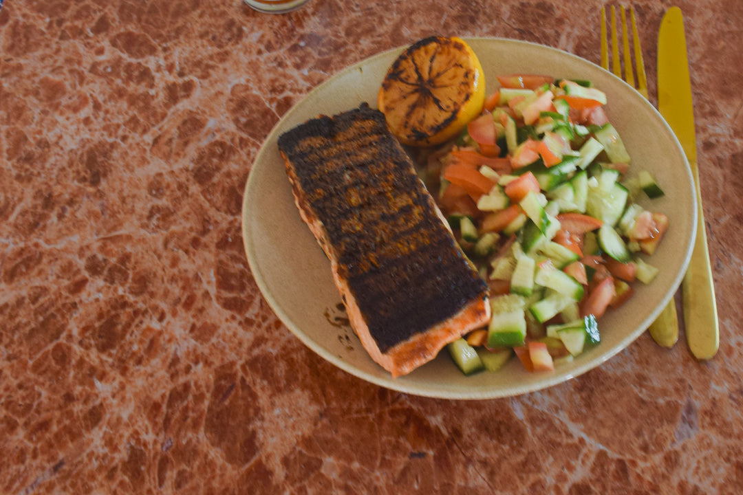 Quick Meal : Crispy Salmon Skin with Basaar Seasoning